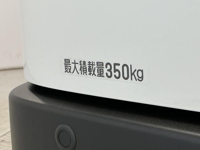 ハイゼットカーゴDX 3モード4WD CVT 前後コーナーセンサー キーレス走行無制限1年保証 前後コーナーセンサー 3モード電子制御式4WD CVT車 オートハイビーム アイドリングストップ キーレスエントリー 横滑り防止装置 オートライト ヘッドライトレベライザー(兵庫県)の中古車