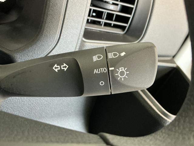 ハイゼットカーゴDX 3モード4WD CVT 前後コーナーセンサー キーレス走行無制限1年保証 前後コーナーセンサー 3モード電子制御式4WD CVT車 オートハイビーム アイドリングストップ キーレスエントリー 横滑り防止装置 オートライト ヘッドライトレベライザー(兵庫県)の中古車