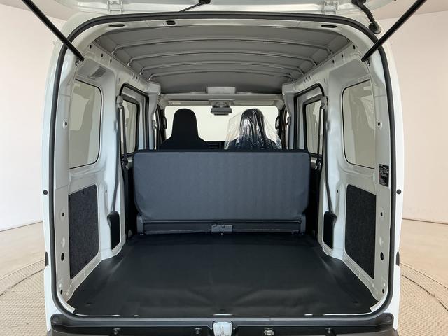 ハイゼットカーゴDX 3モード4WD CVT 前後コーナーセンサー キーレス走行無制限1年保証 前後コーナーセンサー 3モード電子制御式4WD CVT車 オートハイビーム アイドリングストップ キーレスエントリー 横滑り防止装置 オートライト ヘッドライトレベライザー(兵庫県)の中古車