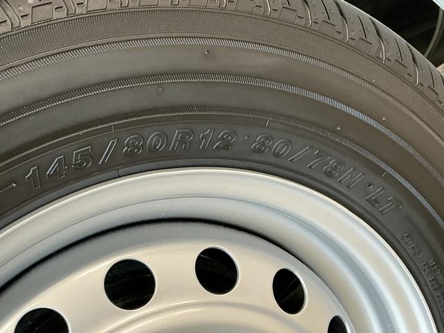 ハイゼットカーゴDX 3モード電子制御式4WD CVT キーレスエントリー走行無制限1年保証 前後コーナーセンサー 3モード電子制御式4WD CVT車 オートハイビーム アイドリングストップ キーレスエントリー 横滑り防止装置 オートライト ヘッドライトレベライザー(兵庫県)の中古車