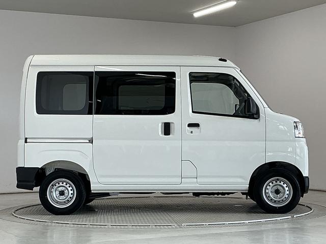 ハイゼットカーゴDX 3モード4WD CVT 前後コーナーセンサー キーレス走行無制限1年保証 前後コーナーセンサー 3モード電子制御式4WD CVT車 オートハイビーム アイドリングストップ キーレスエントリー 横滑り防止装置 オートライト ヘッドライトレベライザー(兵庫県)の中古車