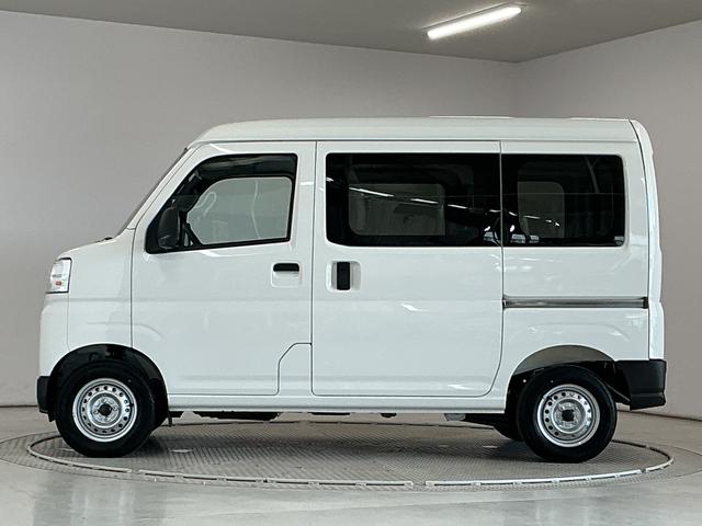 ハイゼットカーゴDX 3モード4WD CVT 前後コーナーセンサー キーレス走行無制限1年保証 前後コーナーセンサー 3モード電子制御式4WD CVT車 オートハイビーム アイドリングストップ キーレスエントリー 横滑り防止装置 オートライト ヘッドライトレベライザー(兵庫県)の中古車