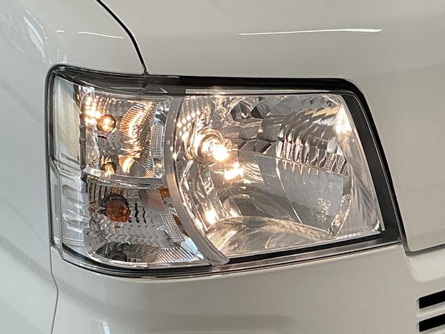 ハイゼットカーゴDX 3モード4WD CVT 前後コーナーセンサー キーレス走行無制限1年保証 前後コーナーセンサー 3モード電子制御式4WD CVT車 オートハイビーム アイドリングストップ キーレスエントリー 横滑り防止装置 オートライト ヘッドライトレベライザー(兵庫県)の中古車