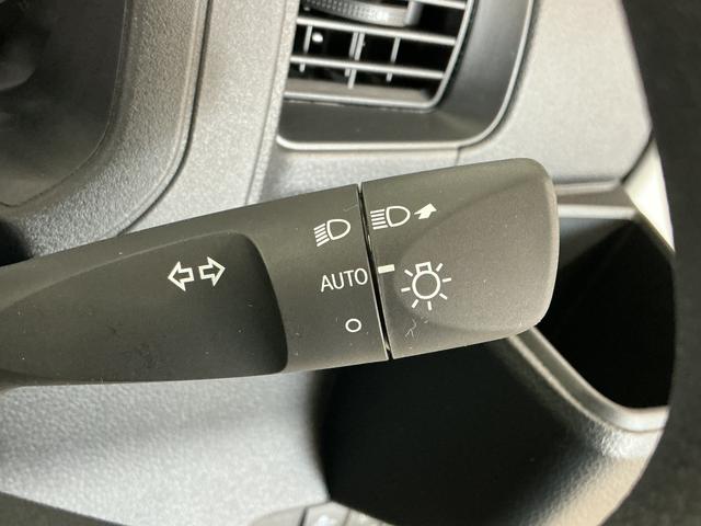 ハイゼットカーゴDX 3モード4WD CVT 前後コーナーセンサー キーレス走行無制限1年保証 前後コーナーセンサー 3モード電子制御式4WD CVT車 オートハイビーム アイドリングストップ キーレスエントリー 横滑り防止装置 オートライト ヘッドライトレベライザー(兵庫県)の中古車
