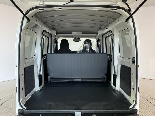 ハイゼットカーゴDX 3モード4WD CVT 前後コーナーセンサー キーレス走行無制限1年保証 前後コーナーセンサー 3モード電子制御式4WD CVT車 オートハイビーム アイドリングストップ キーレスエントリー 横滑り防止装置 オートライト ヘッドライトレベライザー(兵庫県)の中古車