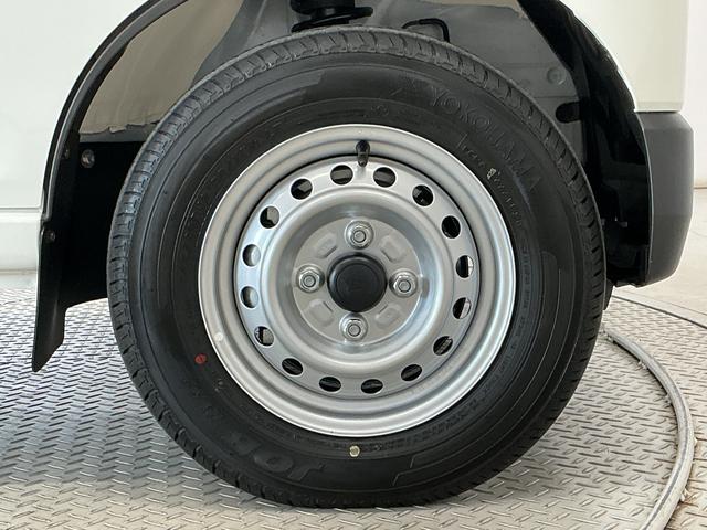ハイゼットカーゴDX 3モード4WD CVT 前後コーナーセンサー キーレス走行無制限1年保証 前後コーナーセンサー 3モード電子制御式4WD CVT車 オートハイビーム アイドリングストップ キーレスエントリー 横滑り防止装置 オートライト ヘッドライトレベライザー(兵庫県)の中古車