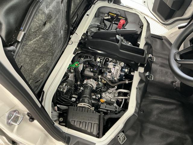 ハイゼットカーゴＤＸ　４ＷＤ　ＣＶＴ　前後コーナーセンサー　両側スライドドア走行無制限１年保証　前後コーナーセンサー　４ＷＤ　ＣＶＴ車　オートハイビーム　アイドリングストップ　キーレスエントリー　横滑り防止装置　オートライト　ヘッドライトレベライザー　両側スライドドア（兵庫県）の中古車