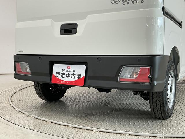 ハイゼットカーゴＤＸ　４ＷＤ　ＣＶＴ　前後コーナーセンサー　両側スライドドア走行無制限１年保証　前後コーナーセンサー　４ＷＤ　ＣＶＴ車　オートハイビーム　アイドリングストップ　キーレスエントリー　横滑り防止装置　オートライト　ヘッドライトレベライザー　両側スライドドア（兵庫県）の中古車