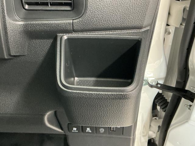 ハイゼットカーゴＤＸ　４ＷＤ　ＣＶＴ　前後コーナーセンサー　両側スライドドア走行無制限１年保証　前後コーナーセンサー　４ＷＤ　ＣＶＴ車　オートハイビーム　アイドリングストップ　キーレスエントリー　横滑り防止装置　オートライト　ヘッドライトレベライザー　両側スライドドア（兵庫県）の中古車