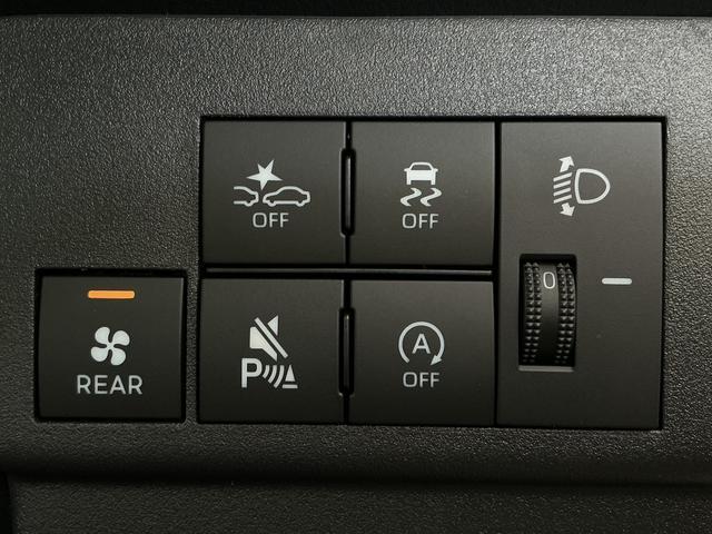 ハイゼットカーゴスペシャル　ワンオーナー　切替式４ＷＤ　前後コーナーセンサー１年保証　ワンオーナー　コーナーセンサー　ＣＶＴ車　切替式４ＷＤ　オートハイビーム　ラジオデッキ　横滑り防止装置　アイドリングストップ　オートライト　ヘッドライトレベライザー　マニュアルエアコン（兵庫県）の中古車