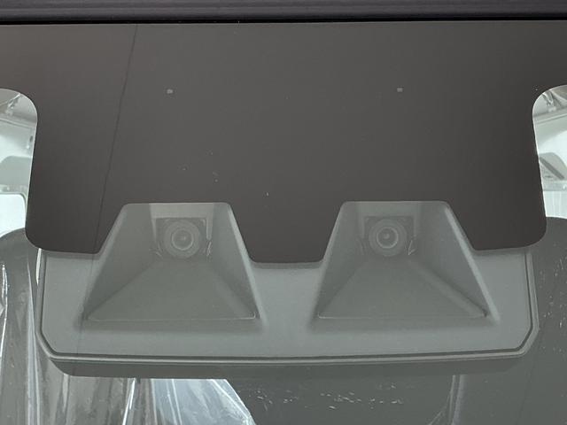 ハイゼットカーゴスペシャル　ワンオーナー　切替式４ＷＤ　前後コーナーセンサー１年保証　ワンオーナー　コーナーセンサー　ＣＶＴ車　切替式４ＷＤ　オートハイビーム　ラジオデッキ　横滑り防止装置　アイドリングストップ　オートライト　ヘッドライトレベライザー　マニュアルエアコン（兵庫県）の中古車