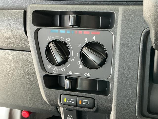 ハイゼットカーゴスペシャル　ワンオーナー　切替式４ＷＤ　前後コーナーセンサー１年保証　ワンオーナー　コーナーセンサー　ＣＶＴ車　切替式４ＷＤ　オートハイビーム　ラジオデッキ　横滑り防止装置　アイドリングストップ　オートライト　ヘッドライトレベライザー　マニュアルエアコン（兵庫県）の中古車