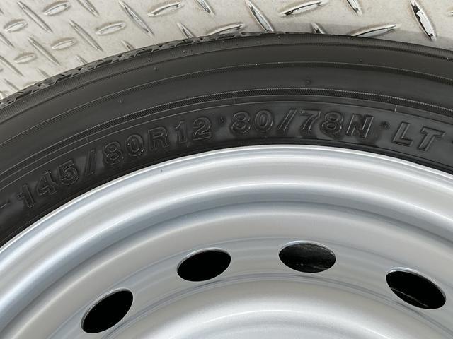 ハイゼットカーゴスペシャル　ワンオーナー　切替式４ＷＤ　前後コーナーセンサー１年保証　ワンオーナー　コーナーセンサー　ＣＶＴ車　切替式４ＷＤ　オートハイビーム　ラジオデッキ　横滑り防止装置　アイドリングストップ　オートライト　ヘッドライトレベライザー　マニュアルエアコン（兵庫県）の中古車