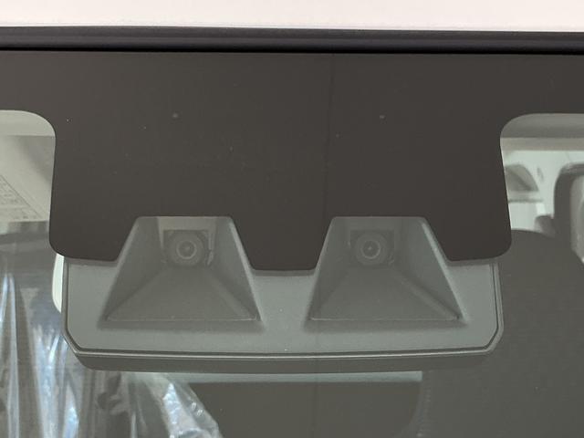 ハイゼットカーゴＤＸ　ＣＶＴ　前後コーナーセンサー　ラジオ　両側スライドドア走行無制限１年保証　前後コーナーセンサー　ＣＶＴ車　オートハイビーム　アイドリングストップ　キーレスエントリー　横滑り防止装置　ヘッドライトレベライザー　パワーウィンドウ　ラジオ　スマートアシスト（兵庫県）の中古車