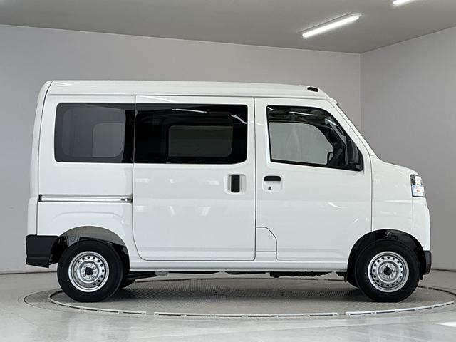 ハイゼットカーゴＤＸ　ＣＶＴ　前後コーナーセンサー　ラジオ　両側スライドドア走行無制限１年保証　前後コーナーセンサー　ＣＶＴ車　オートハイビーム　アイドリングストップ　キーレスエントリー　横滑り防止装置　ヘッドライトレベライザー　パワーウィンドウ　ラジオ　スマートアシスト（兵庫県）の中古車