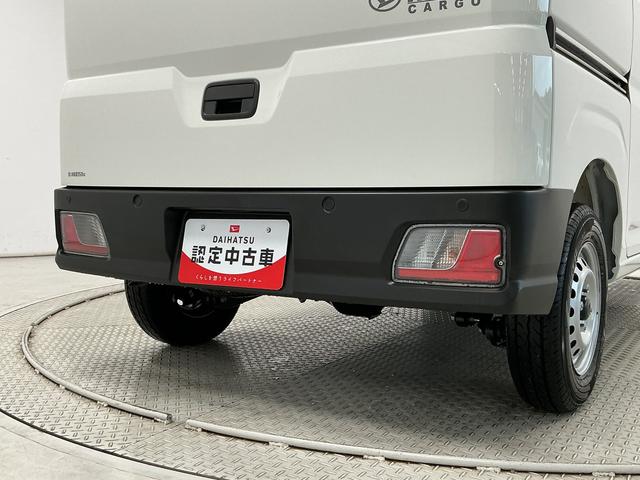 ハイゼットカーゴＤＸ　ＣＶＴ　前後コーナーセンサー　ラジオ　両側スライドドア走行無制限１年保証　前後コーナーセンサー　ＣＶＴ車　オートハイビーム　アイドリングストップ　キーレスエントリー　横滑り防止装置　オートライト　ヘッドライトレベライザー　ラジオ　両側スライドドア（兵庫県）の中古車