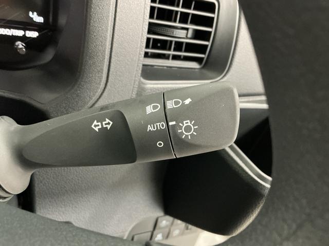 ハイゼットカーゴＤＸ　ＣＶＴ　前後コーナーセンサー　ラジオ　両側スライドドア走行無制限１年保証　前後コーナーセンサー　ＣＶＴ車　オートハイビーム　アイドリングストップ　キーレスエントリー　横滑り防止装置　オートライト　ヘッドライトレベライザー　ラジオ　両側スライドドア（兵庫県）の中古車