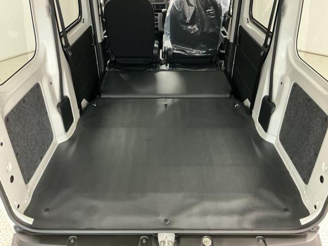 ハイゼットカーゴＤＸ　ＣＶＴ　前後コーナーセンサー　ラジオ　両側スライドドア走行無制限１年保証　前後コーナーセンサー　ＣＶＴ車　オートハイビーム　アイドリングストップ　キーレスエントリー　横滑り防止装置　オートライト　ヘッドライトレベライザー　ラジオ　両側スライドドア（兵庫県）の中古車