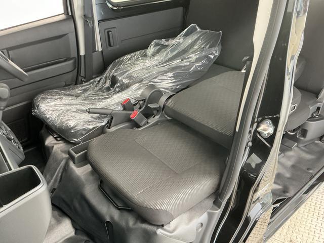 ハイゼットカーゴＤＸ　ＣＶＴ　前後コーナーセンサー　ラジオ　両側スライドドア走行無制限１年保証　前後コーナーセンサー　ＣＶＴ車　オートハイビーム　アイドリングストップ　キーレスエントリー　横滑り防止装置　ヘッドライトレベライザー　パワーウィンドウ　ラジオ　スマートアシスト（兵庫県）の中古車