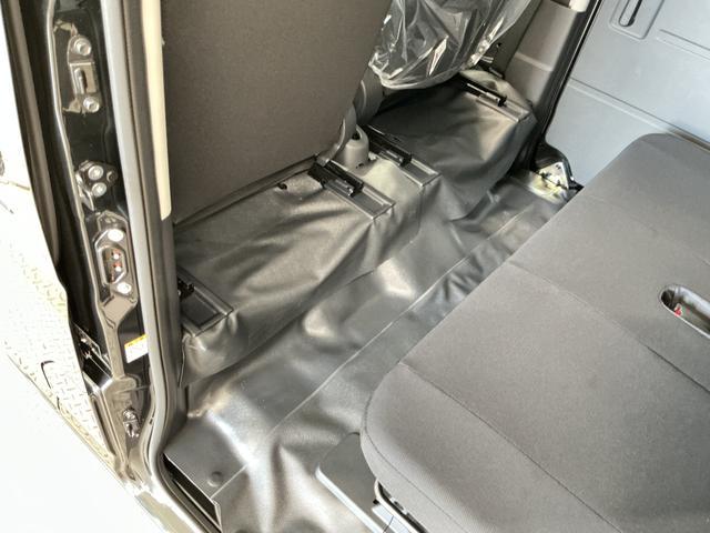 ハイゼットカーゴＤＸ　ＣＶＴ　前後コーナーセンサー　ラジオ　両側スライドドア走行無制限１年保証　前後コーナーセンサー　ＣＶＴ車　オートハイビーム　アイドリングストップ　キーレスエントリー　横滑り防止装置　ヘッドライトレベライザー　パワーウィンドウ　ラジオ　スマートアシスト（兵庫県）の中古車