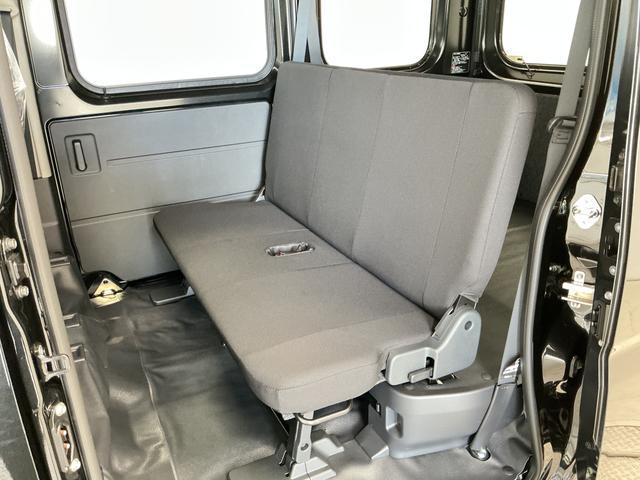 ハイゼットカーゴＤＸ　ＣＶＴ　前後コーナーセンサー　ラジオ　両側スライドドア走行無制限１年保証　前後コーナーセンサー　ＣＶＴ車　オートハイビーム　アイドリングストップ　キーレスエントリー　横滑り防止装置　ヘッドライトレベライザー　パワーウィンドウ　ラジオ　スマートアシスト（兵庫県）の中古車