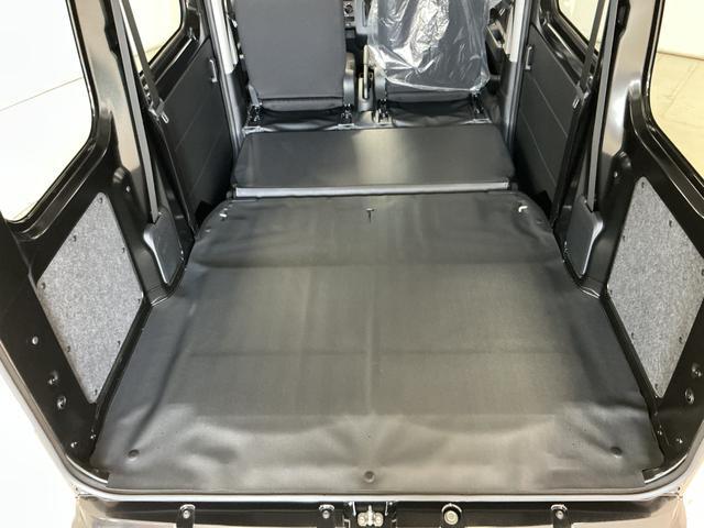 ハイゼットカーゴＤＸ　ＣＶＴ　前後コーナーセンサー　ラジオ　両側スライドドア走行無制限１年保証　前後コーナーセンサー　ＣＶＴ車　オートハイビーム　アイドリングストップ　キーレスエントリー　横滑り防止装置　ヘッドライトレベライザー　パワーウィンドウ　ラジオ　スマートアシスト（兵庫県）の中古車