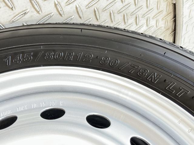 ハイゼットカーゴＤＸ　ＣＶＴ　前後コーナーセンサー　ラジオ　両側スライドドア走行無制限１年保証　前後コーナーセンサー　ＣＶＴ車　オートハイビーム　アイドリングストップ　キーレスエントリー　横滑り防止装置　ヘッドライトレベライザー　パワーウィンドウ　ラジオ　スマートアシスト（兵庫県）の中古車