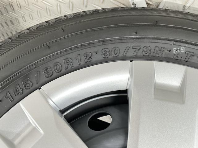 ハイゼットカーゴクルーズターボ　ＣＶＴ車　前後コーナーセンサー　キーレス走行無制限１年保証　前後コーナーセンサー　ＣＶＴ車　オートハイビーム　アイドリングストップ　キーレスエントリー　横滑り防止装置　ヘッドライトレベライザー　電動格納ドアミラー　パワーウィンドウ（兵庫県）の中古車