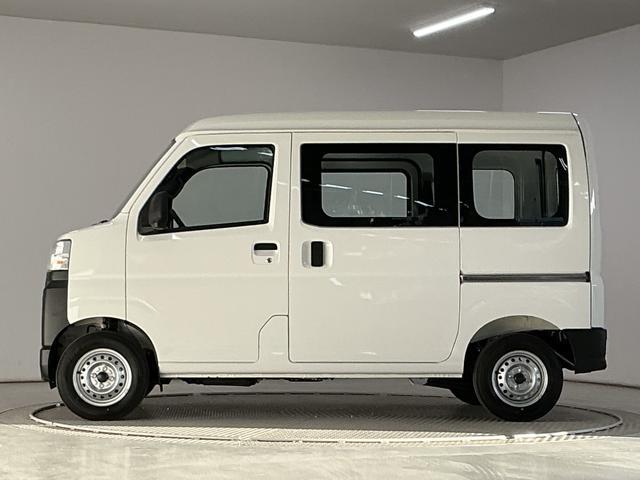 ハイゼットカーゴスペシャル　ＣＶＴ　コーナーセンサー　横滑り防止装置走行無制限１年保証　前後コーナーセンサー　ＣＶＴ車　オートハイビーム　アイドリングストップ　横滑り防止装置　ヘッドライトレベライザー　パワーウィンドウ　ラジオ　スマートアシスト（兵庫県）の中古車