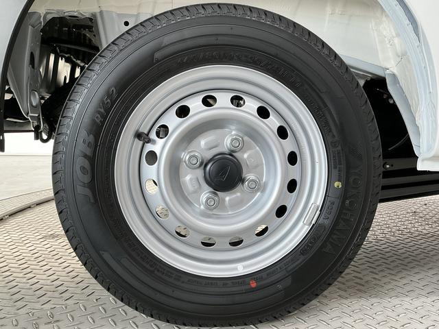 ハイゼットカーゴスペシャル　ＣＶＴ　コーナーセンサー　横滑り防止装置走行無制限１年保証　前後コーナーセンサー　ＣＶＴ車　オートハイビーム　アイドリングストップ　横滑り防止装置　ヘッドライトレベライザー　パワーウィンドウ　ラジオ　スマートアシスト（兵庫県）の中古車