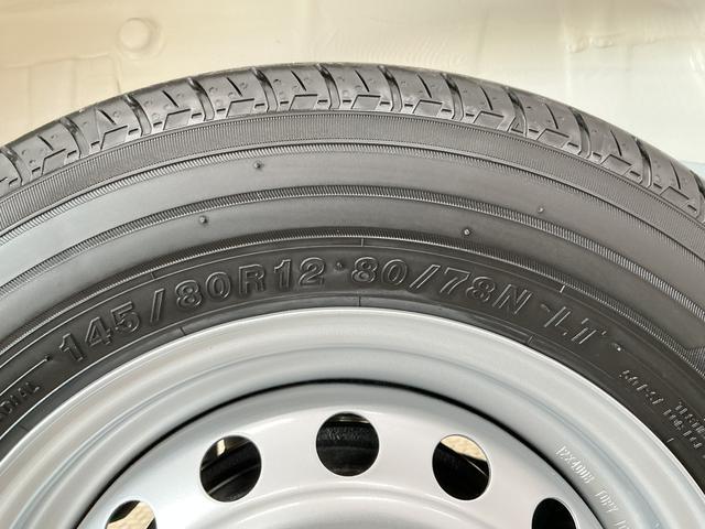 ハイゼットカーゴスペシャル　ＣＶＴ　コーナーセンサー　横滑り防止装置走行無制限１年保証　前後コーナーセンサー　ＣＶＴ車　オートハイビーム　アイドリングストップ　横滑り防止装置　ヘッドライトレベライザー　パワーウィンドウ　ラジオ　スマートアシスト（兵庫県）の中古車