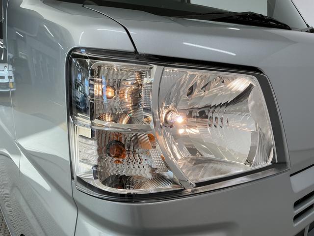 ハイゼットカーゴＤＸ　４ＷＤ　ＣＶＴ　前後コーナーセンサー　両側スライドドア走行無制限１年保証　前後コーナーセンサー　４ＷＤ　ＣＶＴ車　オートハイビーム　アイドリングストップ　キーレスエントリー　横滑り防止装置　オートライト　ヘッドライトレベライザー　両側スライドドア（兵庫県）の中古車