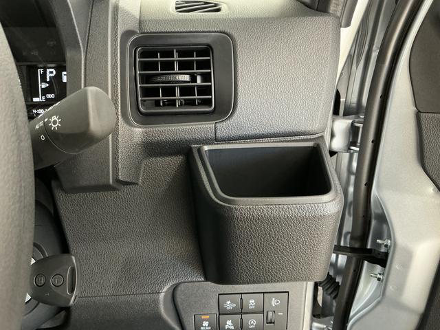 ハイゼットカーゴＤＸ　４ＷＤ　ＣＶＴ　前後コーナーセンサー　両側スライドドア走行無制限１年保証　前後コーナーセンサー　４ＷＤ　ＣＶＴ車　オートハイビーム　アイドリングストップ　キーレスエントリー　横滑り防止装置　オートライト　ヘッドライトレベライザー　両側スライドドア（兵庫県）の中古車