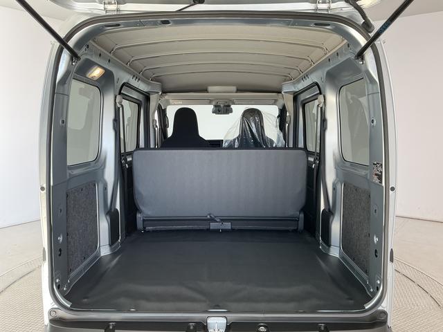 ハイゼットカーゴＤＸ　４ＷＤ　ＣＶＴ　前後コーナーセンサー　両側スライドドア走行無制限１年保証　前後コーナーセンサー　４ＷＤ　ＣＶＴ車　オートハイビーム　アイドリングストップ　キーレスエントリー　横滑り防止装置　オートライト　ヘッドライトレベライザー　両側スライドドア（兵庫県）の中古車