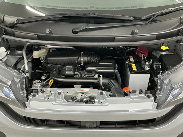 ムーヴL 前後コーナーセンサー LEDヘッドライト キーレス走行無制限1年保証 前後コーナーセンサー オートハイビーム LEDヘッドライト アイドリングストップ キーレスエントリー 横滑り防止装置 オートライト ヘッドライトレベライザー USBチャージャー(兵庫県)の中古車