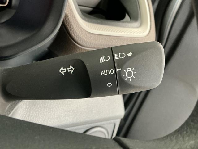 ムーヴL 前後コーナーセンサー LEDヘッドライト キーレス走行無制限1年保証 前後コーナーセンサー オートハイビーム LEDヘッドライト アイドリングストップ キーレスエントリー 横滑り防止装置 オートライト ヘッドライトレベライザー USBチャージャー(兵庫県)の中古車