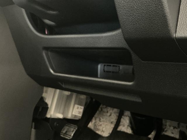 ムーヴX 両側電動スライドドア 前後コーナーセンサー スマートキー走行無制限1年保証 両側電動スライドドア 前後コーナーセンサー オートハイビーム LEDヘッドライト アイドリングストップ プッシュスタート 横滑り防止装置 オートエアコン USBチャージャー(兵庫県)の中古車