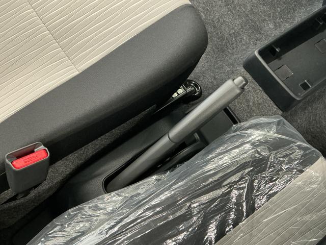 ミライースL SAIII 前後コーナーセンサー キーレスエントリー走行無制限1年保証 前後コーナーセンサー オートハイビーム アイドリングストップ キーレスエントリー 横滑り防止装置 オートライト ヘッドライトレベライザー アクセサリーソケット 助手席エアバック(兵庫県)の中古車