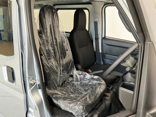 ハイゼットカーゴＤＸ　ＣＶＴ　前後コーナーセンサー　キーレスエントリー走行無制限１年保証　前後コーナーセンサー　ＣＶＴ車　オートハイビーム　アイドリングストップ　キーレスエントリー　横滑り防止装置　ヘッドライトレベライザー　マニュアルエアコン　両側スライドドア（兵庫県）の中古車