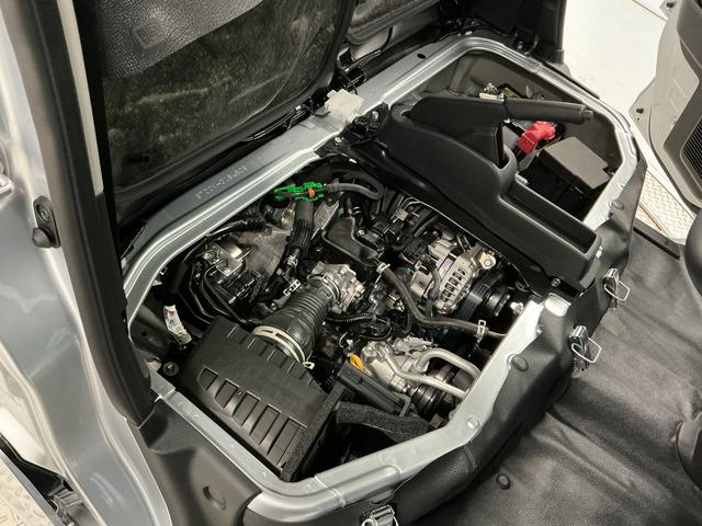 ハイゼットカーゴＤＸ　ＣＶＴ車　コーナーセンサー　キーレス　両側スライドドア走行無制限１年保証　前後コーナーセンサー　ＣＶＴ　オートハイビーム　アイドリングストップ　キーレスエントリー　横滑り防止装置　オートライト　ヘッドライトレベライザー　両側スライドドア　スマートアシスト（兵庫県）の中古車