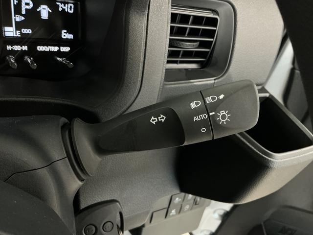 ハイゼットカーゴＤＸ　ＣＶＴ車　コーナーセンサー　キーレス　両側スライドドア走行無制限１年保証　前後コーナーセンサー　ＣＶＴ　オートハイビーム　アイドリングストップ　キーレスエントリー　横滑り防止装置　オートライト　ヘッドライトレベライザー　両側スライドドア　スマートアシスト（兵庫県）の中古車