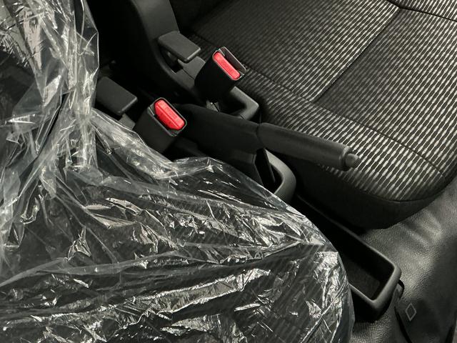 ハイゼットカーゴＤＸ　ＣＶＴ車　コーナーセンサー　キーレス　両側スライドドア走行無制限１年保証　前後コーナーセンサー　ＣＶＴ　オートハイビーム　アイドリングストップ　キーレスエントリー　横滑り防止装置　オートライト　ヘッドライトレベライザー　両側スライドドア　スマートアシスト（兵庫県）の中古車