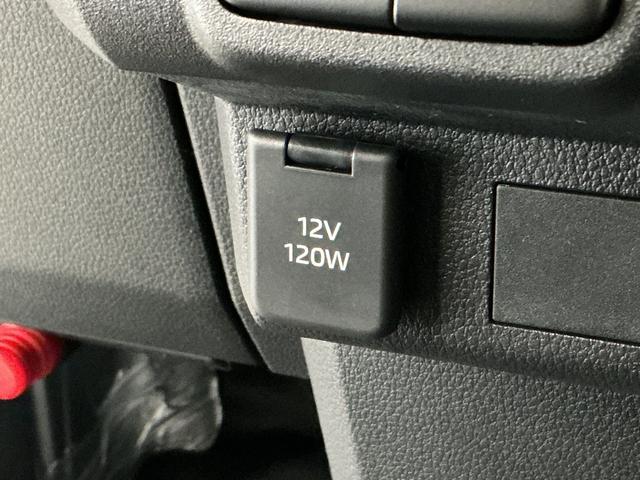 ハイゼットカーゴＤＸ　ＣＶＴ　前後コーナーセンサー　キーレスエントリー走行無制限１年保証　前後コーナーセンサー　ＣＶＴ車　オートハイビーム　アイドリングストップ　キーレスエントリー　横滑り防止装置　ヘッドライトレベライザー　マニュアルエアコン　パワーウィンドウ（兵庫県）の中古車