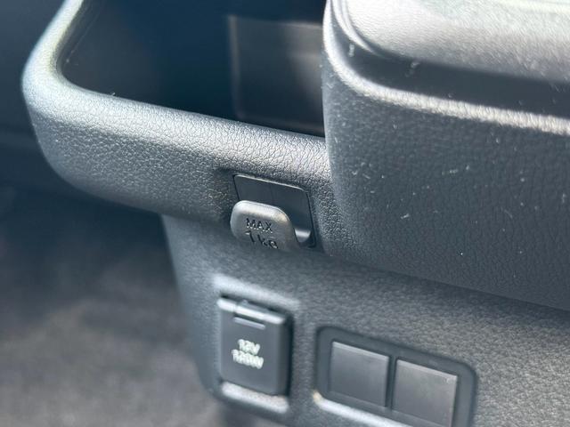 ムーヴG 前後コーナーセンサー 電動パーキングブレーキ走行無制限1年保証 前後コーナーセンサー 電動パーキングブレーキ 衝突被害軽減ブレーキ レーンアシスト 片側電動スライドドア スマートキー プッシュスタート USBチャージャー LEDヘッドライト(兵庫県)の中古車