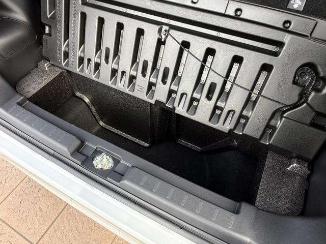 ムーヴG 前後コーナーセンサー 電動パーキングブレーキ走行無制限1年保証 前後コーナーセンサー 電動パーキングブレーキ 衝突被害軽減ブレーキ レーンアシスト 片側電動スライドドア スマートキー プッシュスタート USBチャージャー LEDヘッドライト(兵庫県)の中古車