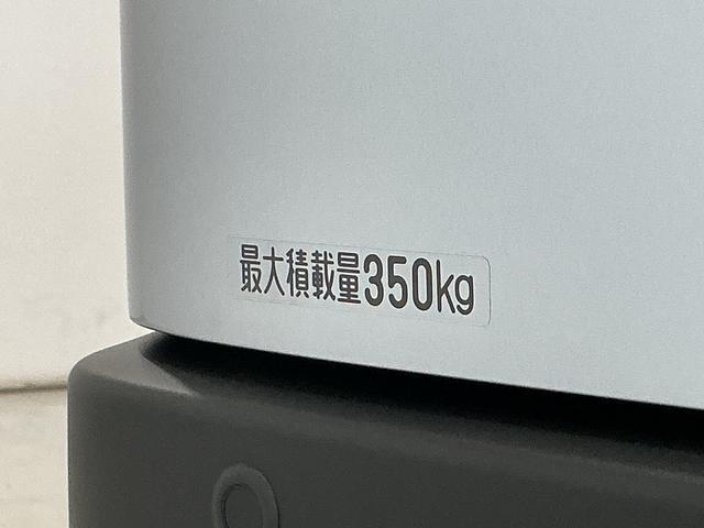 ハイゼットカーゴDX CVT 前後コーナーセンサー ラジオ 両側スライドドア走行無制限1年保証 前後コーナーセンサー CVT車 オートハイビーム アイドリングストップ キーレスエントリー 横滑り防止装置 ヘッドライトレベライザー パワーウィンドウ ラジオ スマートアシスト(兵庫県)の中古車