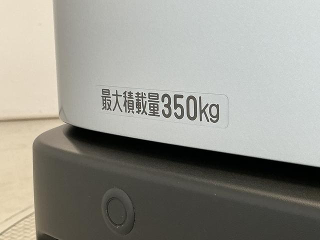ハイゼットカーゴＤＸ　ＣＶＴ　前後コーナーセンサー　ラジオ　両側スライドドア走行無制限１年保証　前後コーナーセンサー　ＣＶＴ車　オートハイビーム　アイドリングストップ　キーレスエントリー　横滑り防止装置　オートライト　ヘッドライトレベライザー　ラジオ　両側スライドドア（兵庫県）の中古車