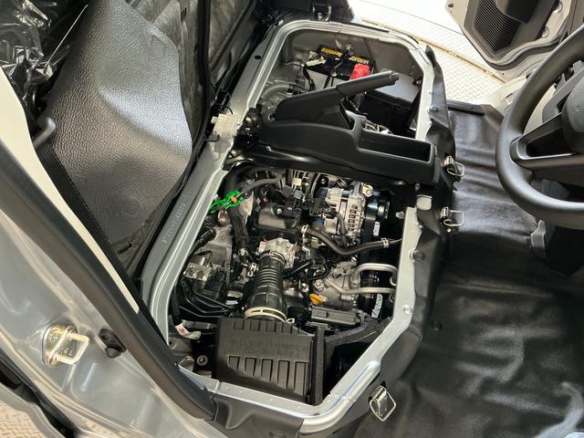 ハイゼットカーゴDX CVT 前後コーナーセンサー ラジオ スマートアシスト走行無制限1年保証 前後コーナーセンサー CVT車 オートハイビーム アイドリングストップ キーレスエントリー 横滑り防止装置 ヘッドライトレベライザー パワーウィンドウ ラジオ スマートアシスト(兵庫県)の中古車