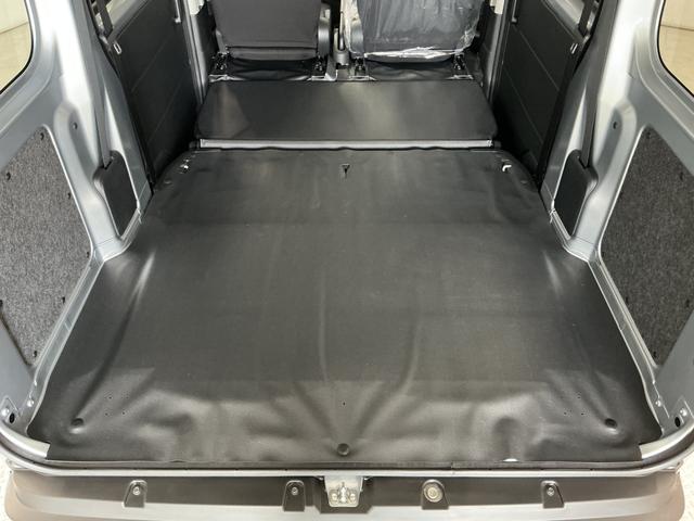 ハイゼットカーゴDX CVT 前後コーナーセンサー ラジオ 両側スライドドア走行無制限1年保証 前後コーナーセンサー CVT車 オートハイビーム アイドリングストップ キーレスエントリー 横滑り防止装置 ヘッドライトレベライザー パワーウィンドウ ラジオ スマートアシスト(兵庫県)の中古車