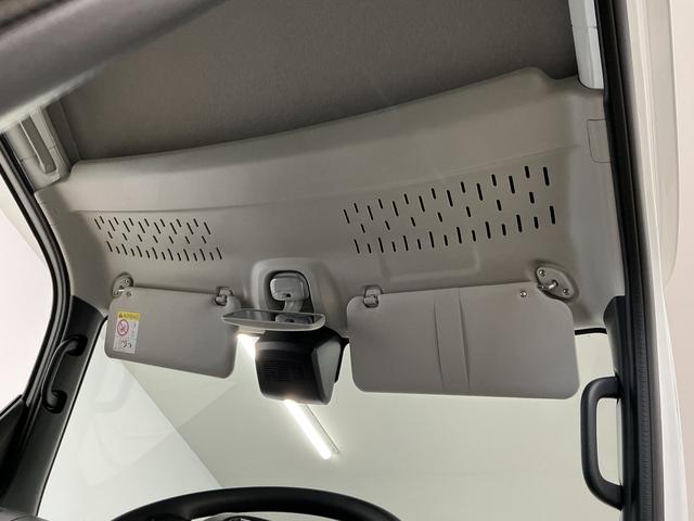 ハイゼットカーゴＤＸ　ＣＶＴ　前後コーナーセンサー　ラジオ　両側スライドドア走行無制限１年保証　前後コーナーセンサー　ＣＶＴ車　オートハイビーム　アイドリングストップ　キーレスエントリー　横滑り防止装置　ヘッドライトレベライザー　パワーウィンドウ　ラジオ　スマートアシスト（兵庫県）の中古車